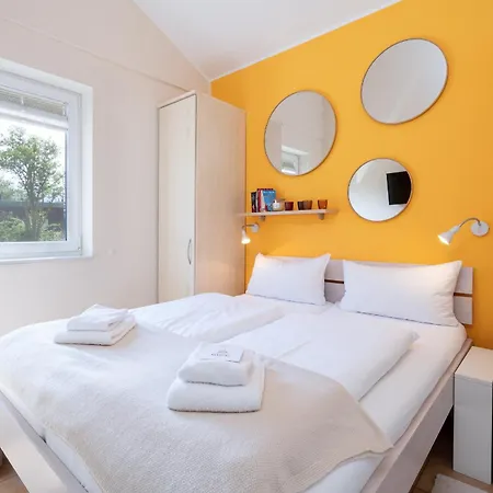 Suedstrand Haus 7 Holiday home Pelzerhaken